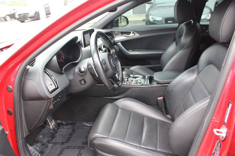 Used 2021 Kia Stinger GT2 RWD image 11