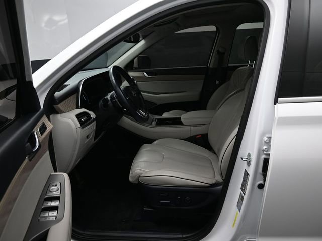Used 2021 Hyundai Palisade Limited image 9