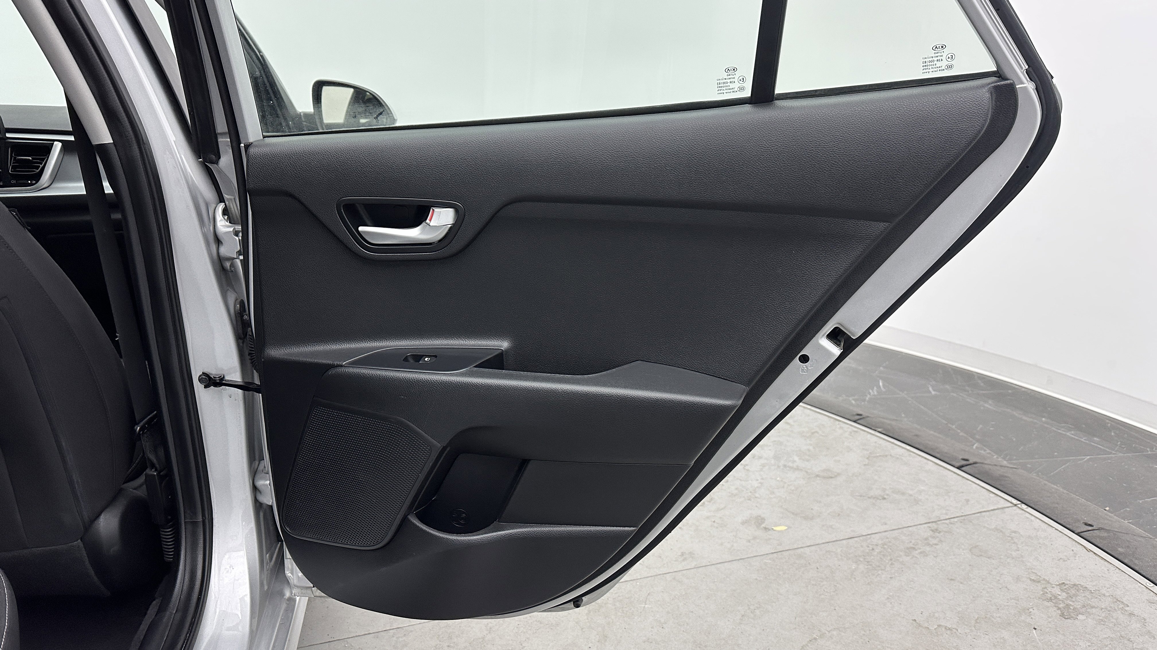 Used 2021 Kia Rio S image 29