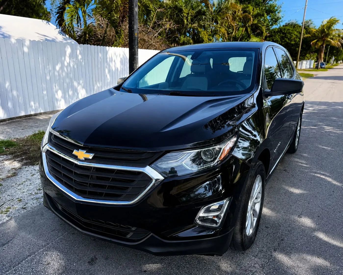 Used 2018 Chevrolet Equinox LS FWD image 4