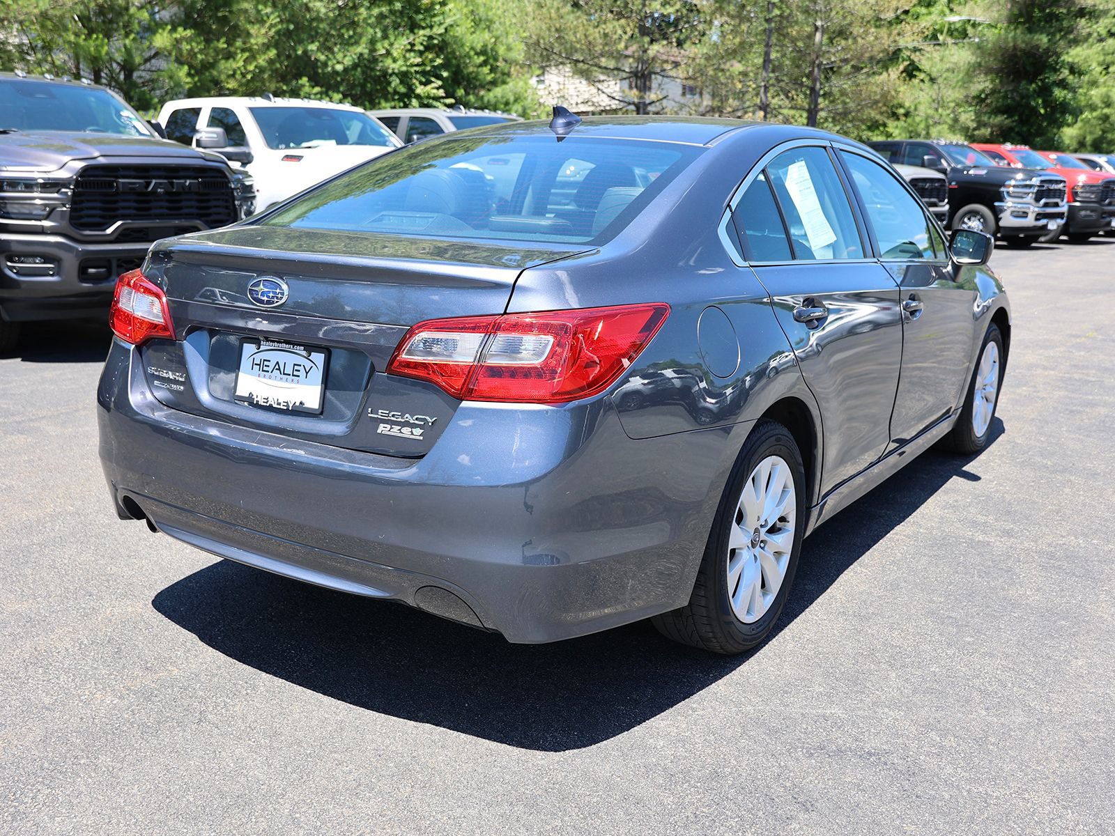 Used 2017 Subaru Legacy 2.5i Premium AWD/4WD image 7