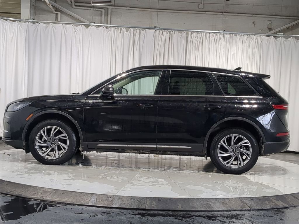 Used 2023 Lincoln Corsair AWD w/ Equipment Group 101A image 14