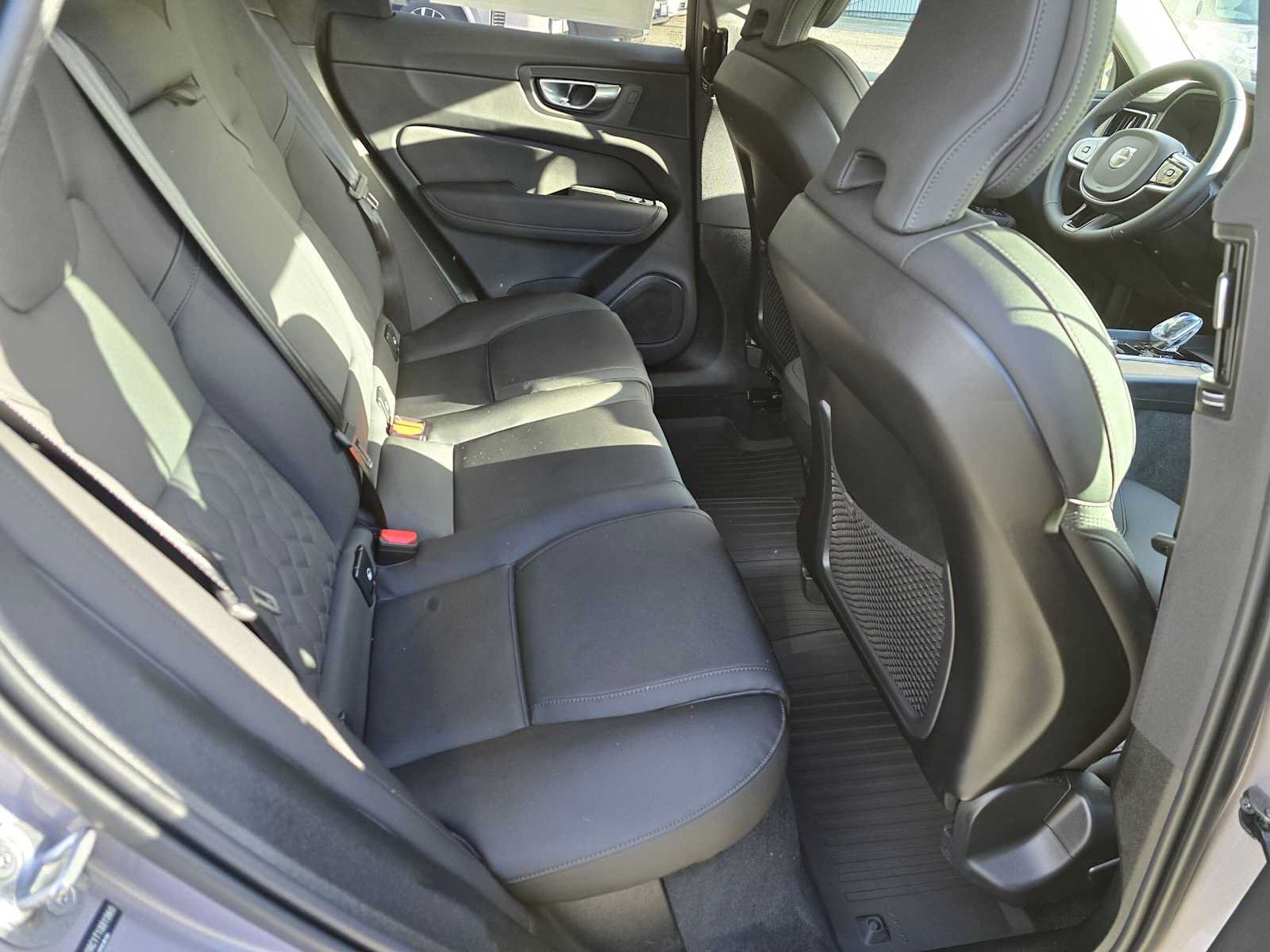 Used 2026 Volvo XC60 B5 Plus w/ Protection Package Premier AWD/4WD image 13