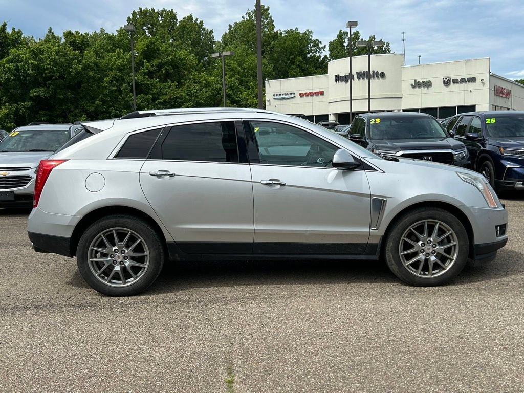 Used 2013 Cadillac SRX Premium AWD/4WD image 3