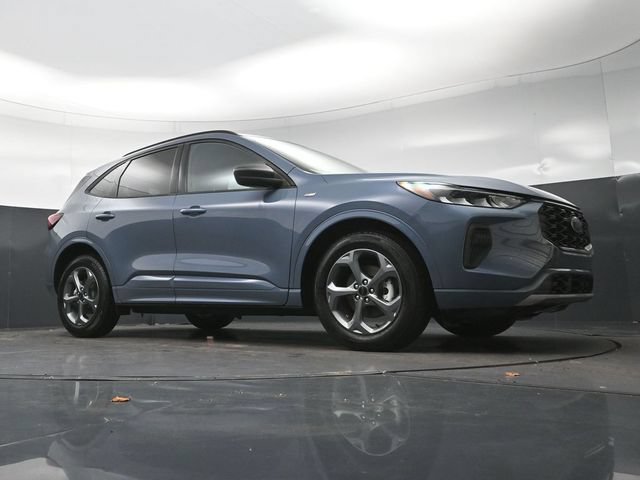 Used 2023 Ford Escape ST-Line w/ Equipment Group 301A FWD image 25