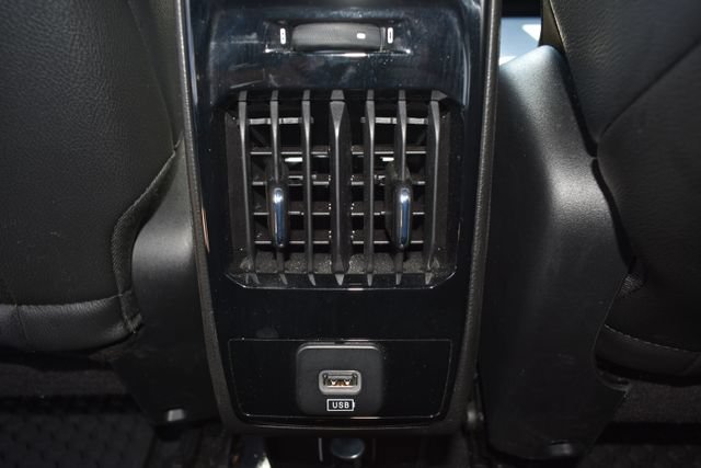 Used 2025 Jeep Compass Trailhawk AWD/4WD image 32