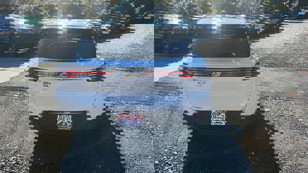 New 2026 Chevrolet Equinox EV LT image 6