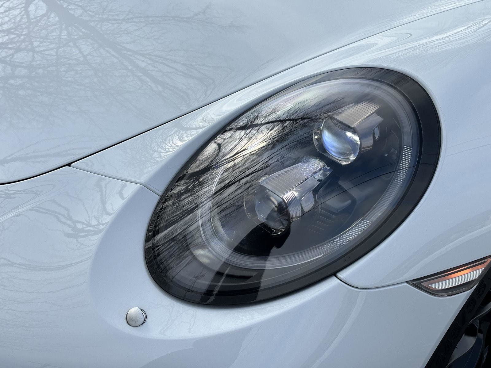 Used 2017 Porsche 911 Turbo S image 26