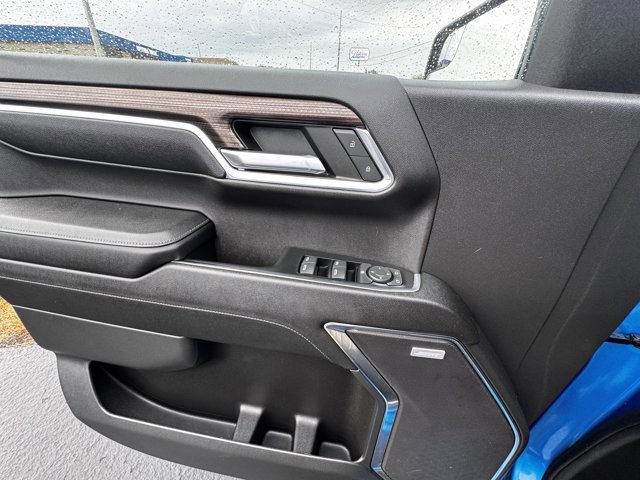 Used 2023 Chevrolet Silverado 1500 RST image 12