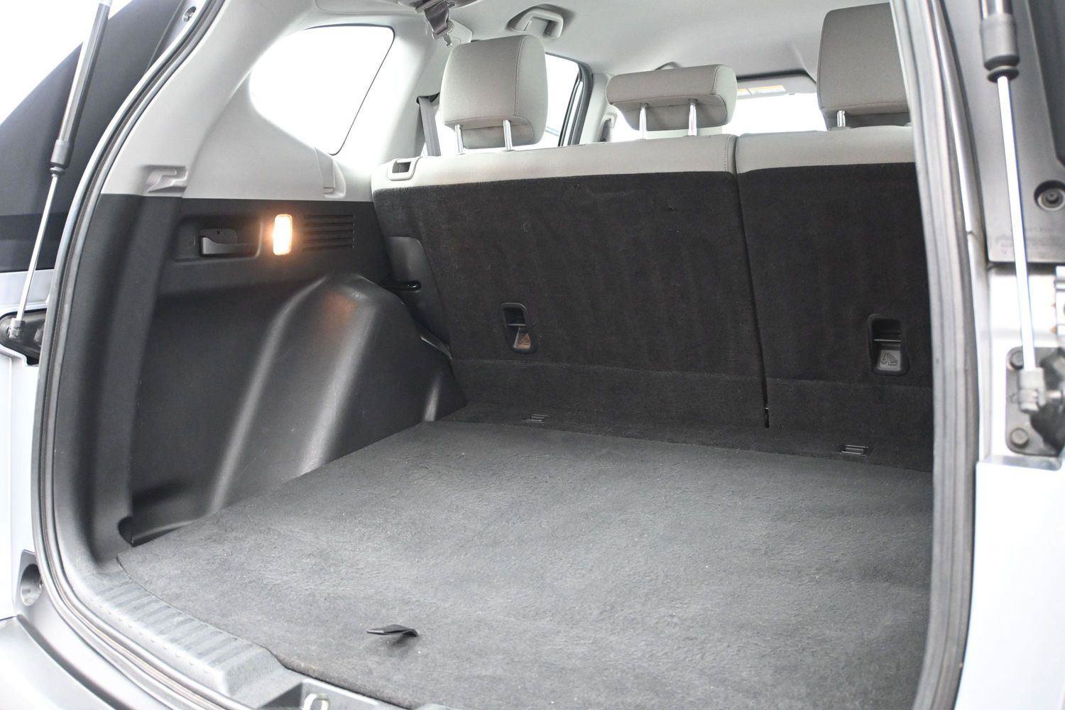 Used 2019 Honda CR-V LX image 11