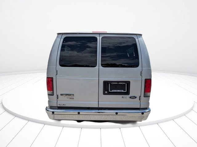 Used 2014 Ford E-350 and Econoline 350 XLT RWD image 5