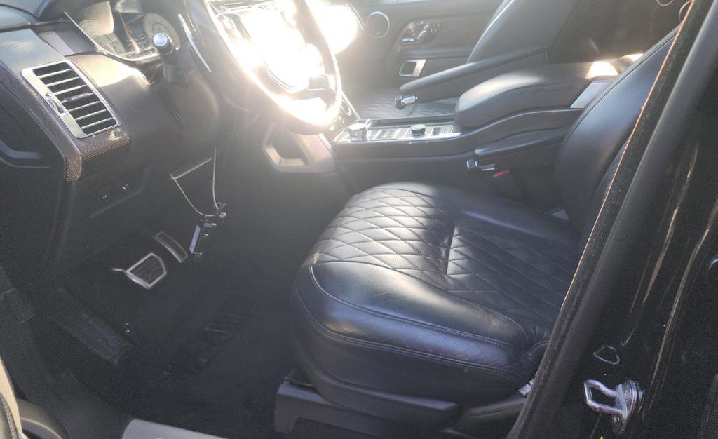 Used 2019 Land Rover Range Rover LWB SV Autobiography AWD/4WD image 9