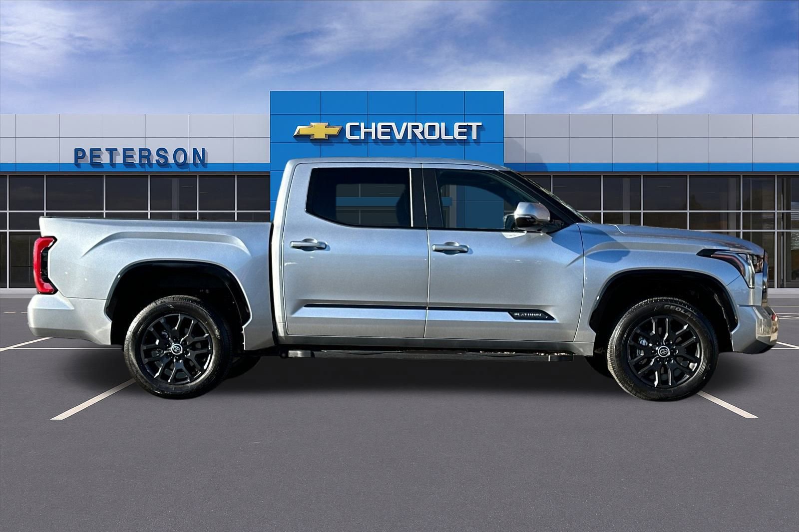 Used 2024 Toyota Tundra Platinum image 3