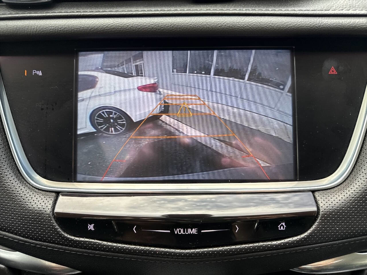 Used 2017 Cadillac XT5 Luxury w/ Driver Awareness Package image 38