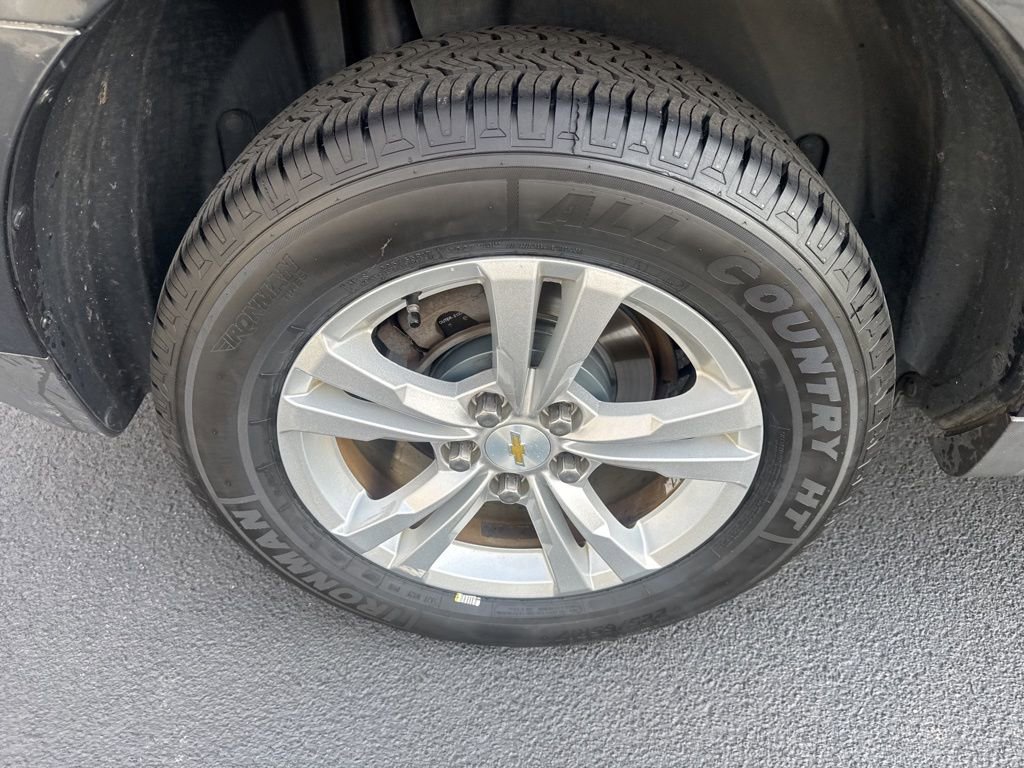 Used 2013 Chevrolet Equinox LS image 16