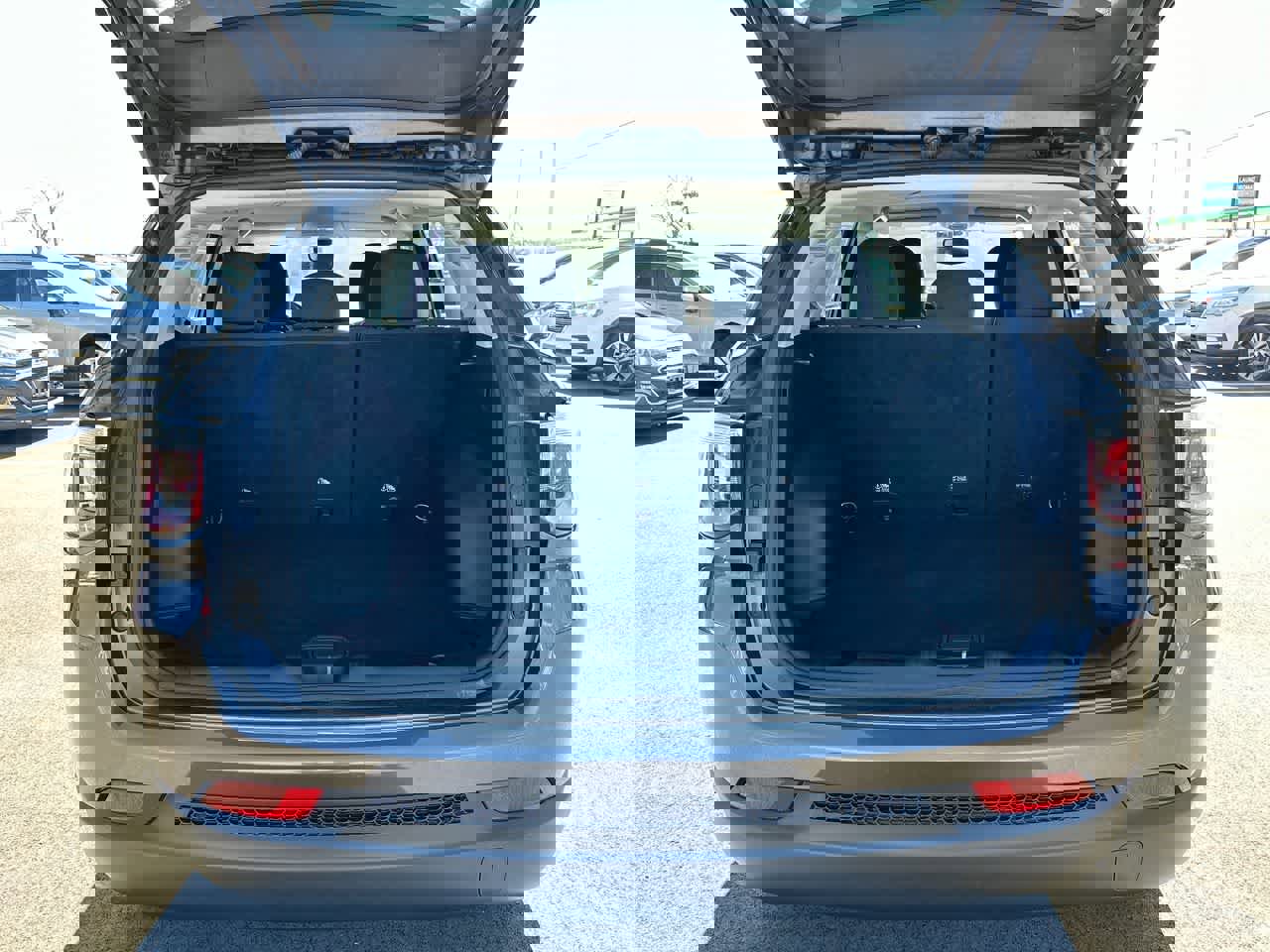 Used 2019 Jeep Compass Sport image 35