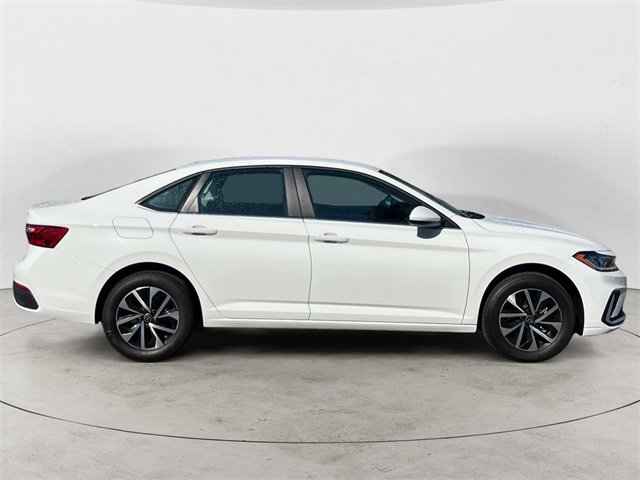 New 2025 Volkswagen Jetta S image 7
