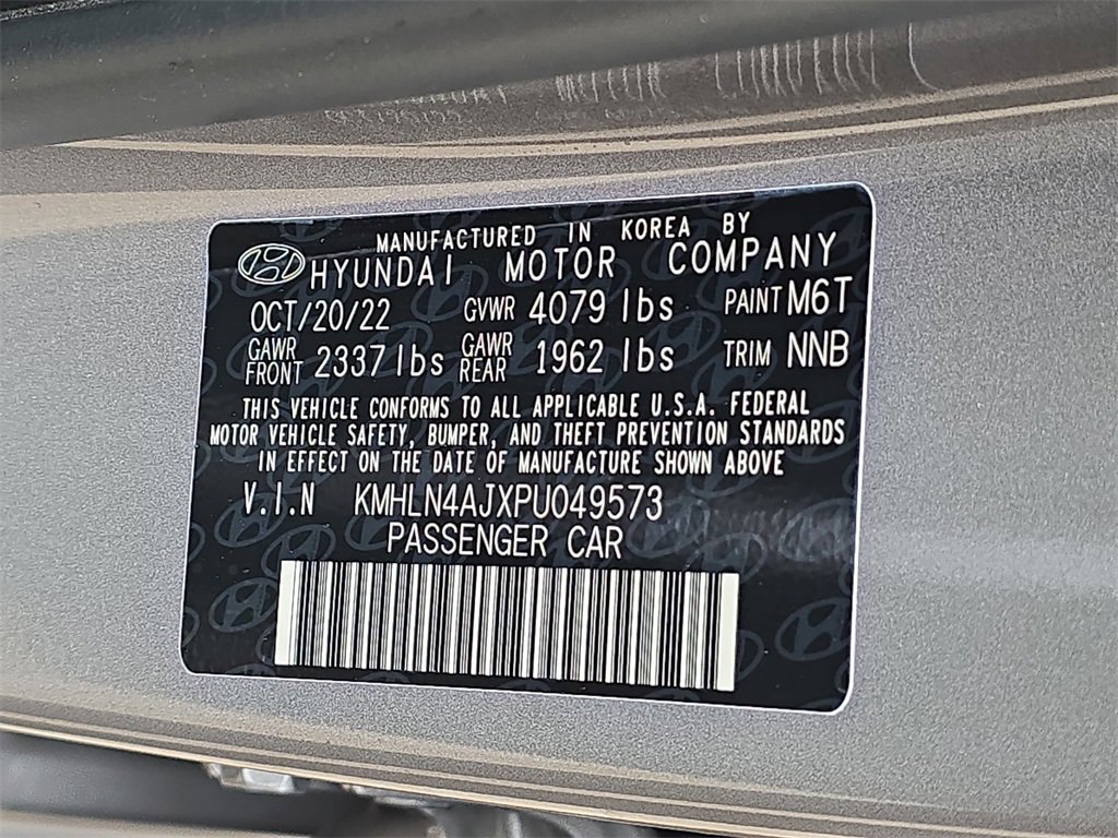 Certified 2023 Hyundai Elantra Limited image 34
