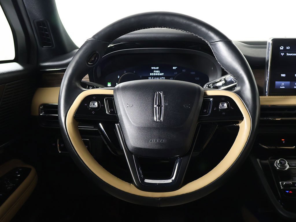 Used 2022 Lincoln Corsair Reserve w/ Elements Package image 38