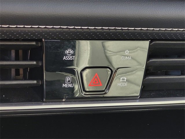 Used 2024 Volkswagen Atlas SE image 26