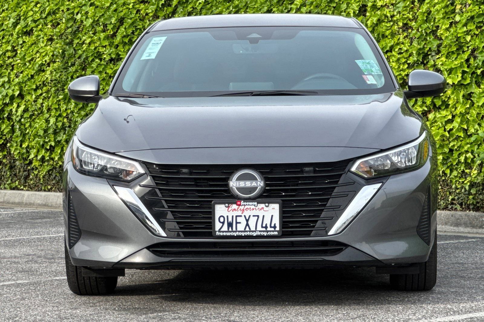 Used 2025 Nissan Sentra SV w/ All-Weather Package image 10