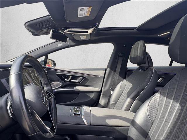 Certified 2022 Mercedes-Benz EQS 580 4MATIC Sedan image 12