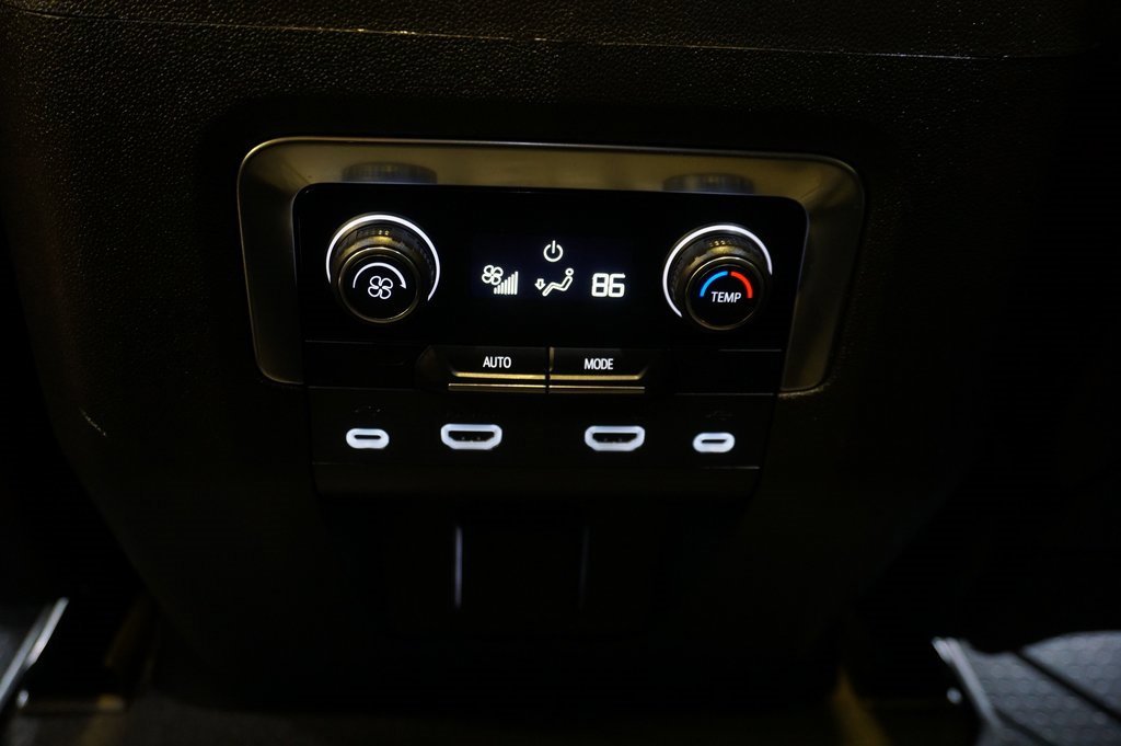 Certified 2021 Chevrolet Suburban Z71 w/ Rear Media and Nav Package image 32