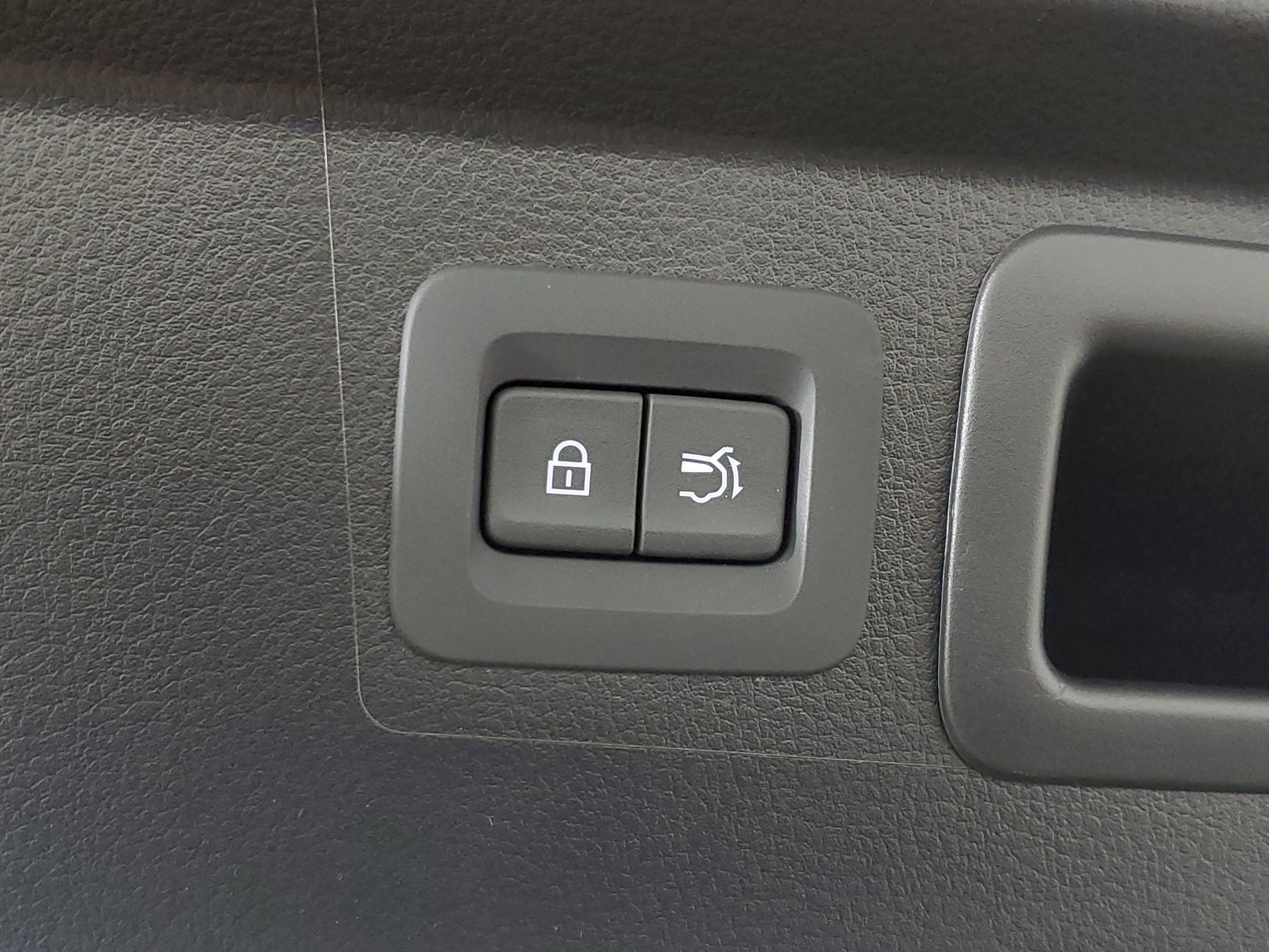 Certified 2024 MAZDA CX-50 AWD 2.5 Turbo w/ Weather Package image 26