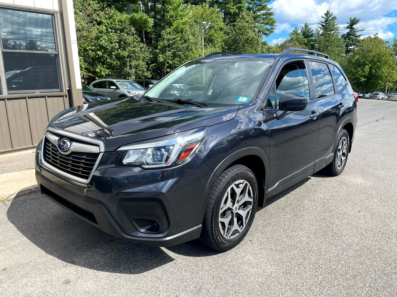 Used 2019 Subaru Forester Premium image 1