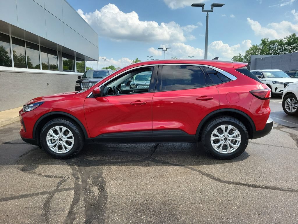 Certified 2023 Ford Escape Active w/ Tech Pack #2 AWD/4WD image 7