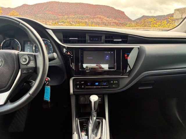 Used 2018 Toyota Corolla SE w/ Body Protection Package image 14