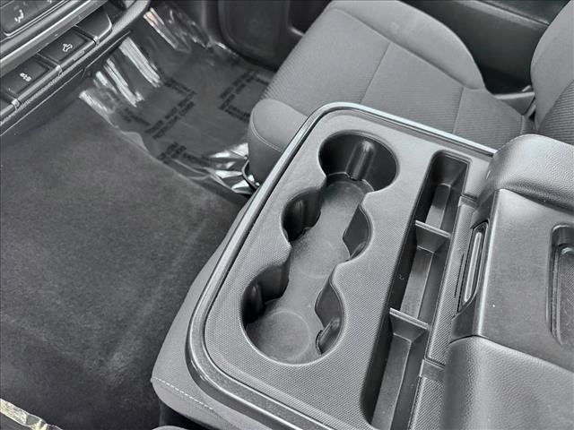 Used 2018 Chevrolet Silverado 1500 LT AWD/4WD image 16