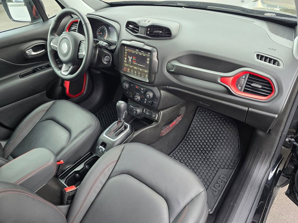 Used 2023 Jeep Renegade Trailhawk w/ Sun/Sound Group AWD/4WD image 19