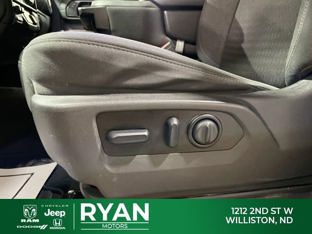 Used 2021 GMC Sierra 2500 SLE w/ SLE Value Package; image 24