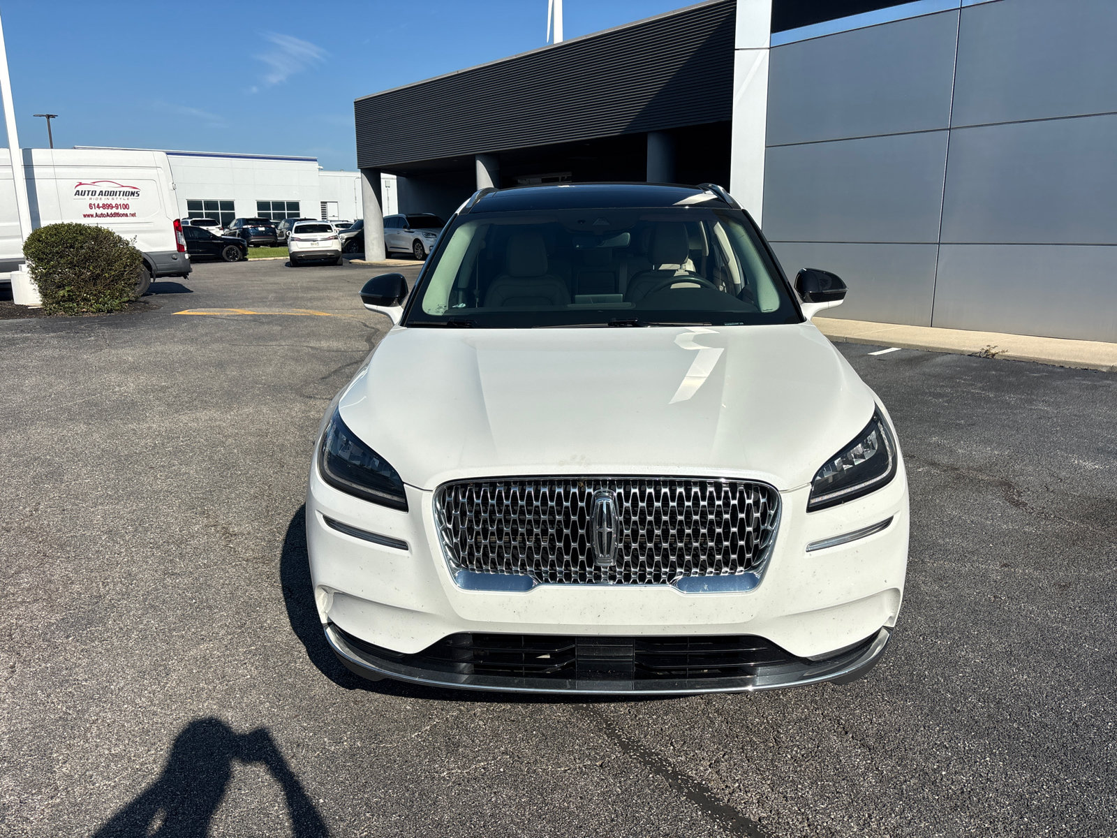 Used 2022 Lincoln Corsair Reserve FWD image 2