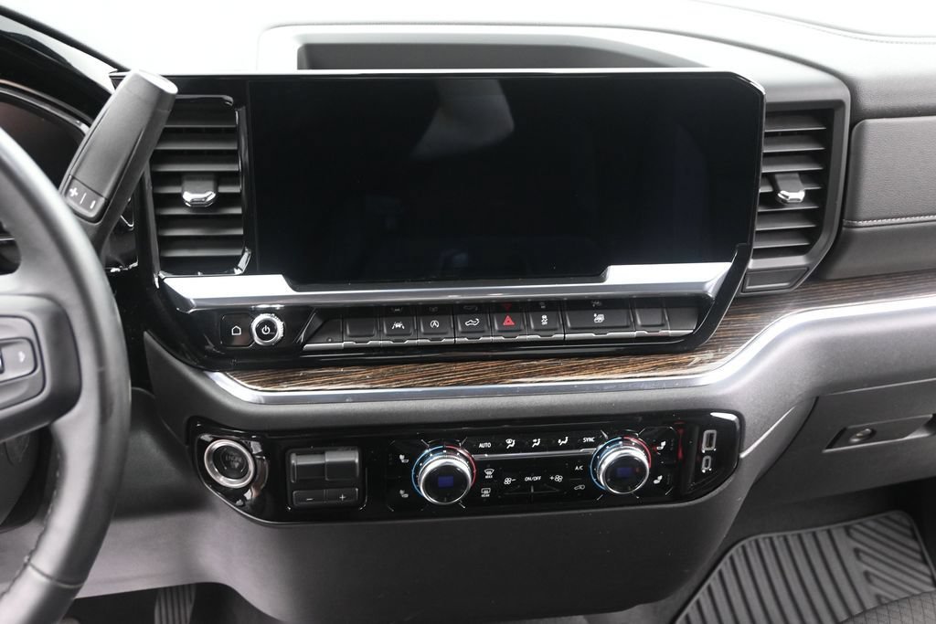 Used 2023 GMC Sierra 1500 SLE AWD/4WD image 25