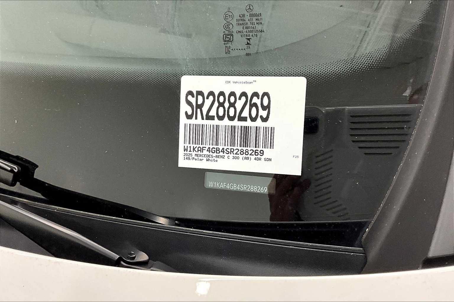 New 2025 Mercedes-Benz C 300 Sedan image 22
