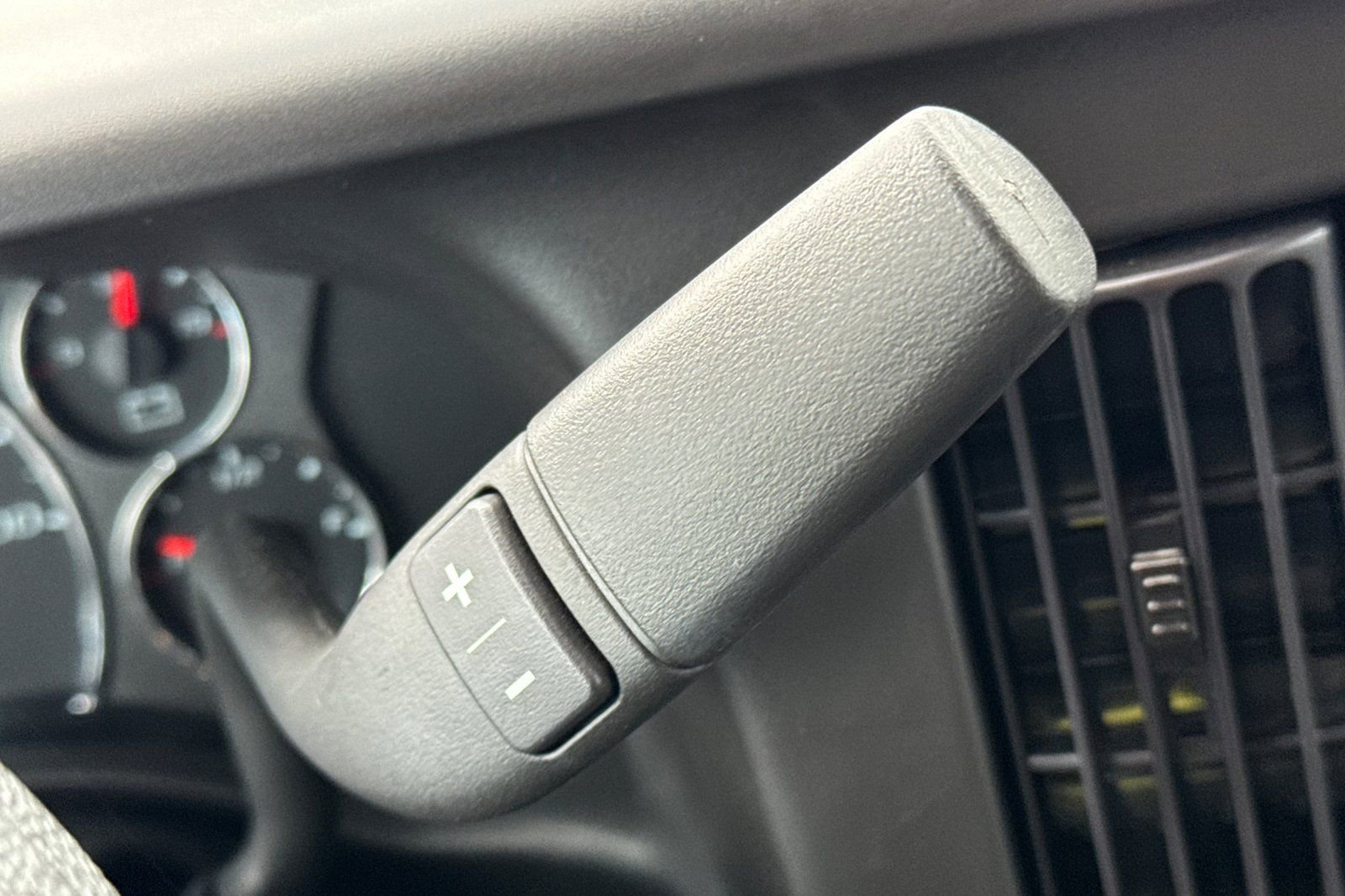 New 2024 Chevrolet Express 3500 w/ Power Convenience Package image 18