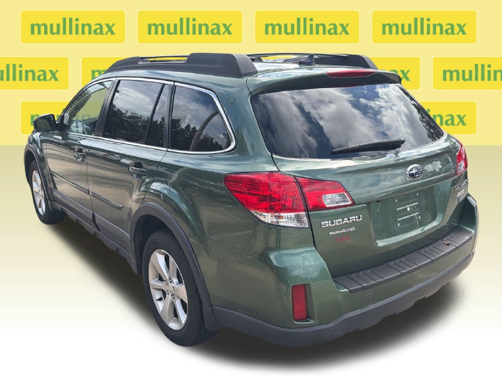 Used 2014 Subaru Outback 2.5i Limited w/ Moonroof Package AWD/4WD image 10