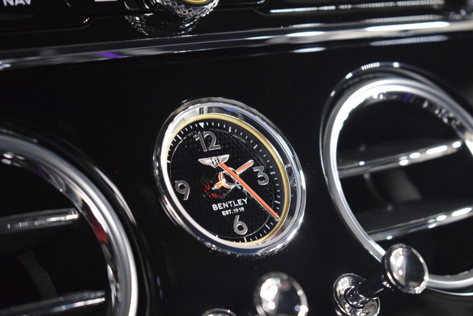 Certified 2023 Bentley Continental GT Mulliner image 32