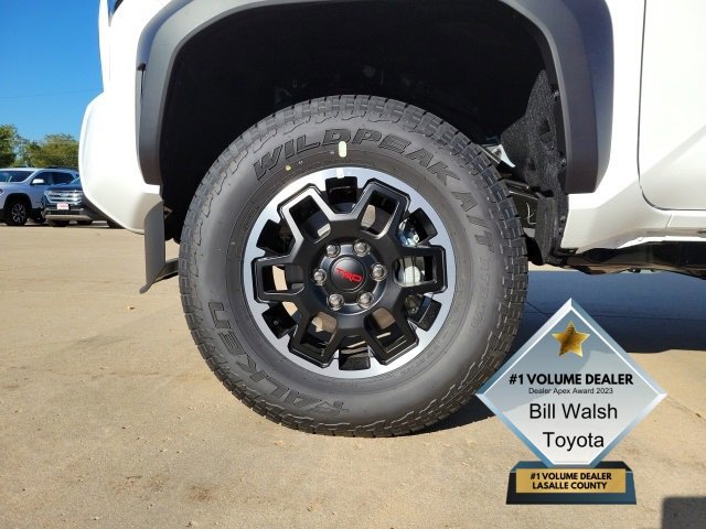 New 2025 Toyota Tacoma TRD Off-Road image 18