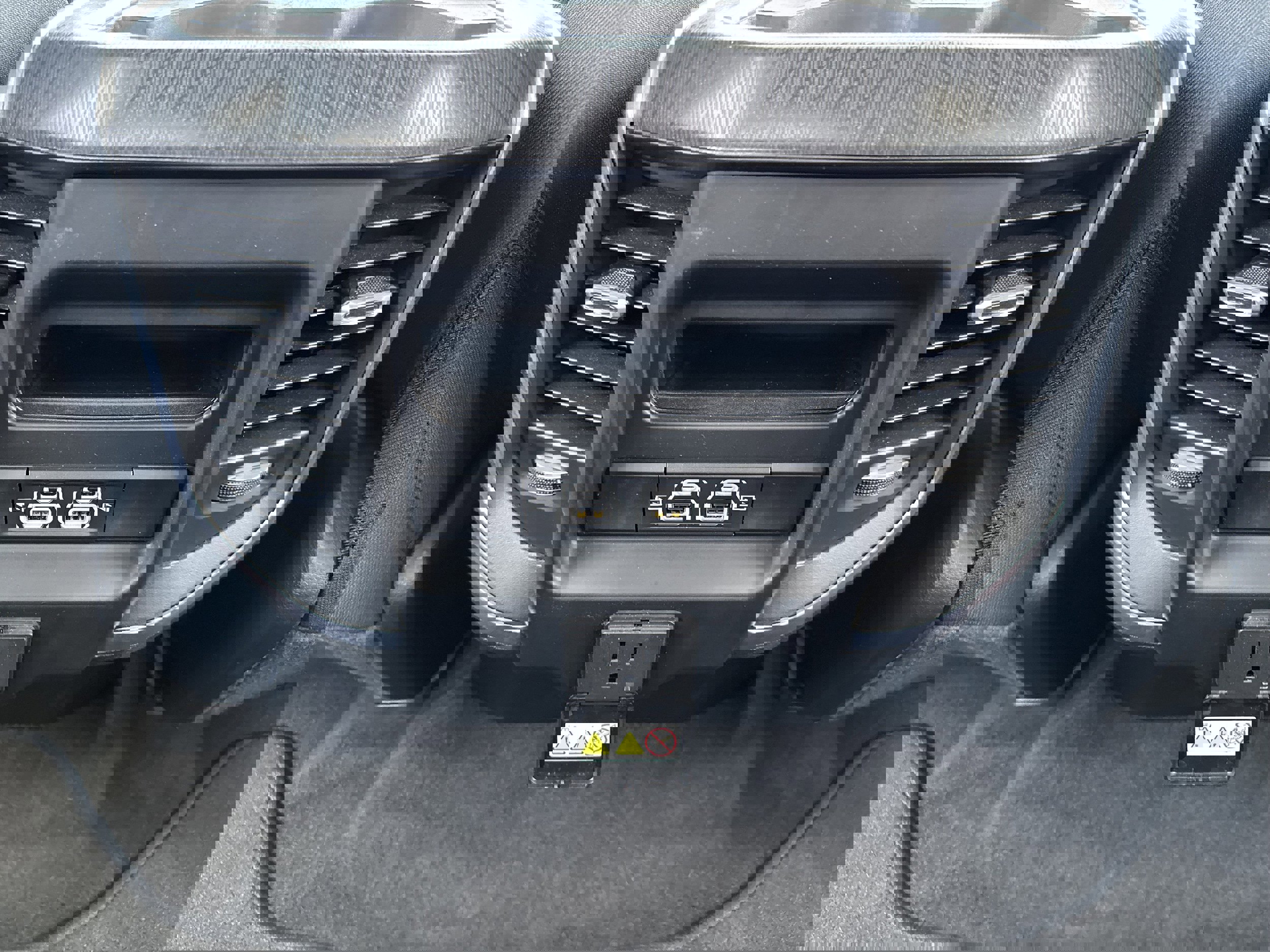 Used 2025 RAM 1500 Big Horn image 26