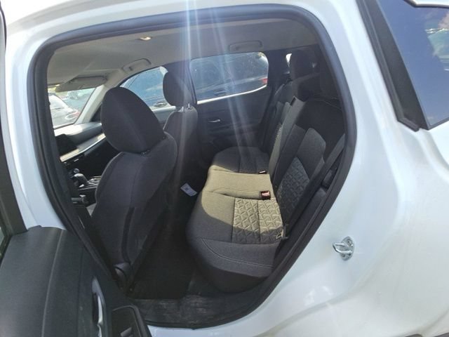 Used 2025 Nissan Kicks SV AWD/4WD image 12