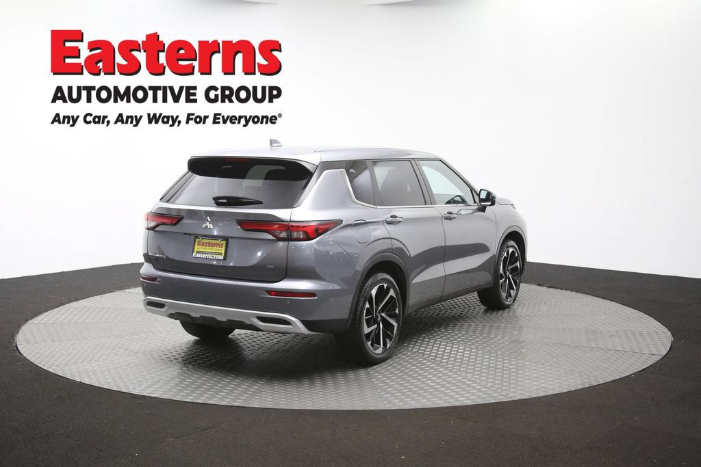 Used 2024 Mitsubishi Outlander SE AWD/4WD image 41