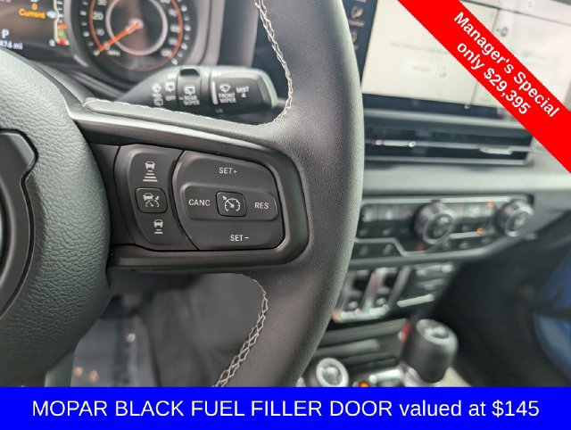 Used 2025 Jeep Wrangler Sport AWD/4WD image 15