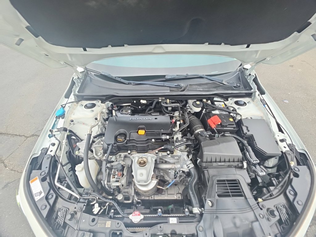 Used 2024 Honda Civic LX image 7