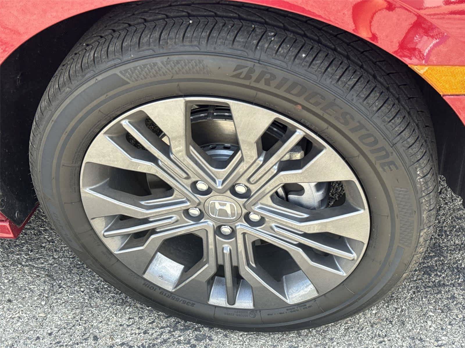 Used 2026 Honda Odyssey Touring image 11