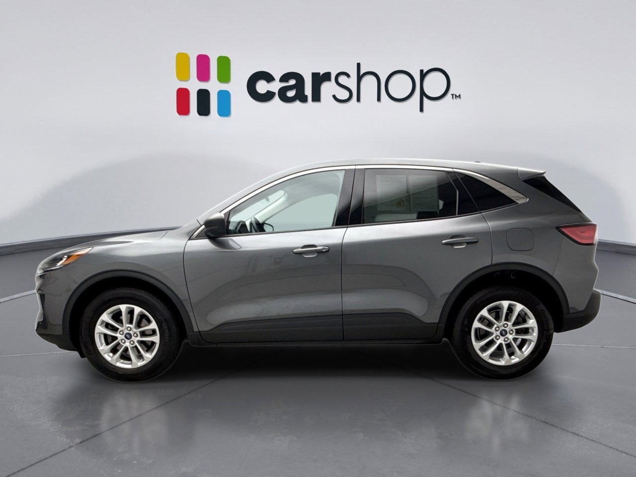 Used 2022 Ford Escape SE w/ Convenience Package image 2