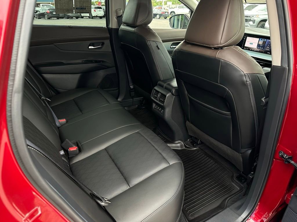 Used 2025 Nissan Murano Platinum w/ Cargo Package AWD/4WD image 19