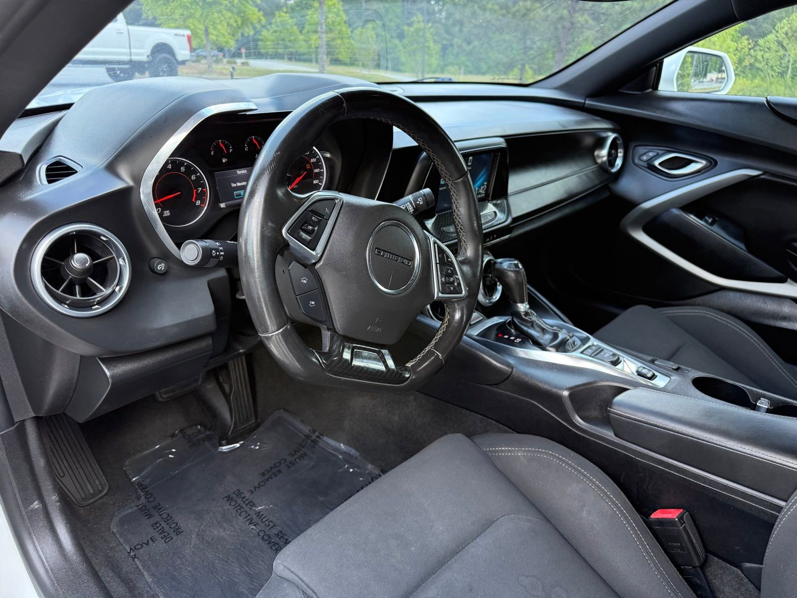 Used 2017 Chevrolet Camaro LT RWD image 22